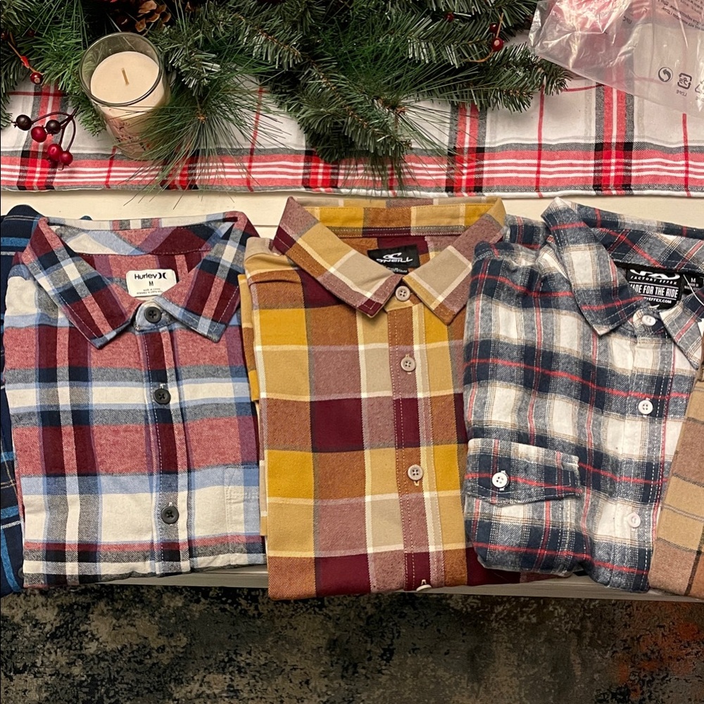 Lot of 4 O’Neil, Hurley, Men's Casual Plaid Shirt Medium